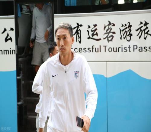 三月,玩家选择奖,红色沙漠荣,B体育官网,B,Sports,足球直播,篮球赛事,体育高清,NBA直播