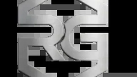 “首战波澜壮阔！王大雷遭遇批评：为球队埋下隐患，这场风波如何平息？”