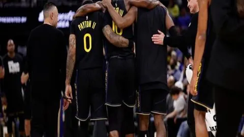 欧文得25分9助5板，联手独行侠打破黄蜂五连败魔咒